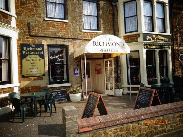 Richmond House B&B - Image 1