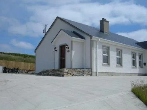 Ocean Bay - Image 1