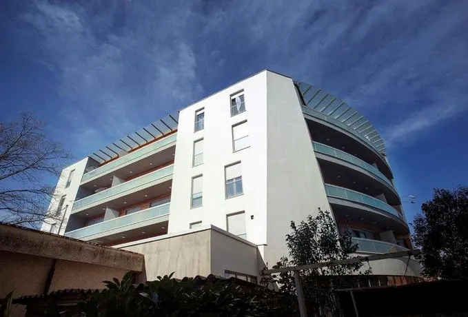 Pula City Business Apartments - Image 1