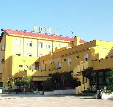 Hotel Veronese - Image 1