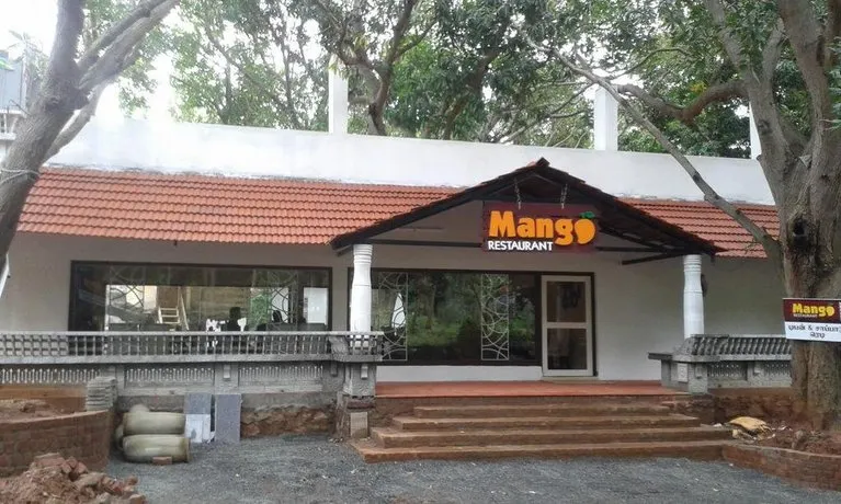 MANGO RESORTS - Image 1