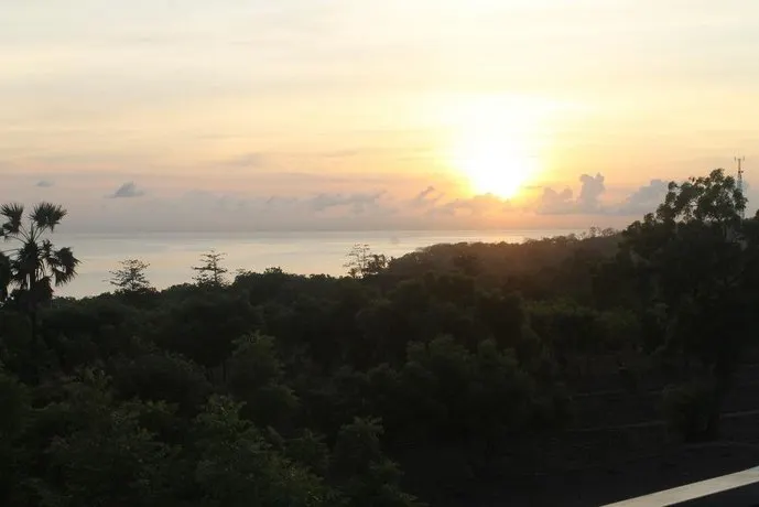 Ocean Villa & Homestay - Image 1