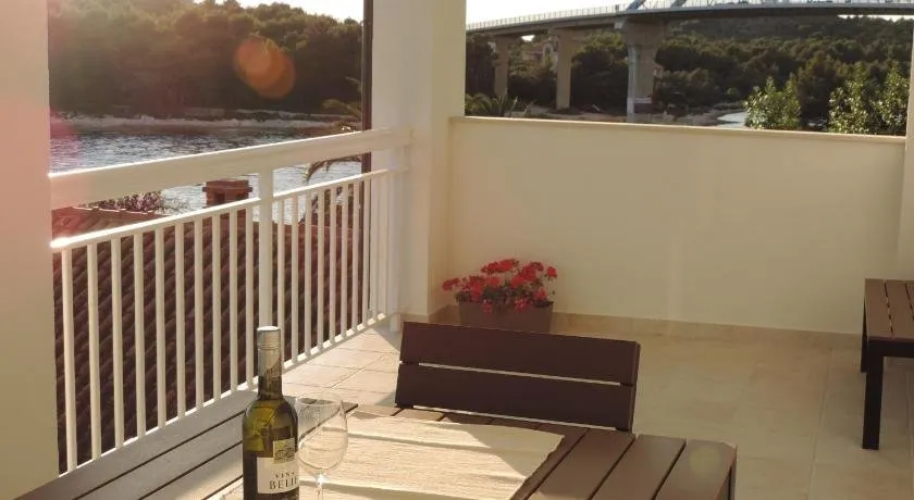 Apartman s pogledom - Image 1