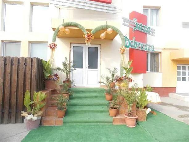 Casa Dobrescu - Image 1