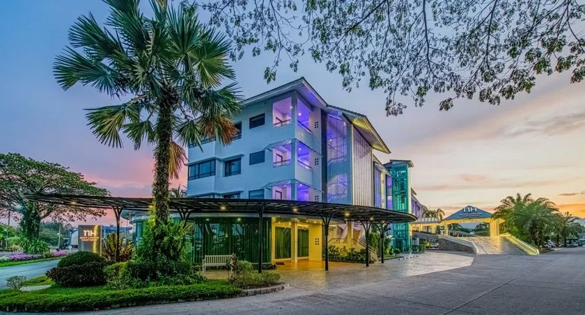 Boat Lagoon Resort by NIDA Rooms - Image 1