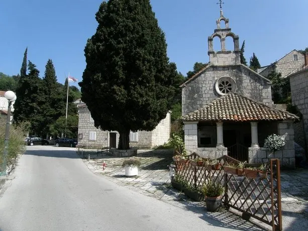 Domenica Apartments - Image 1