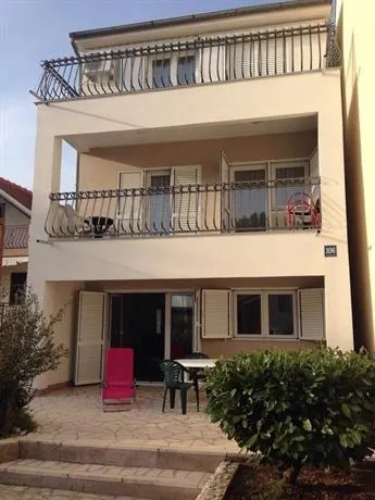 Beautiful seaside appartment - Image 1