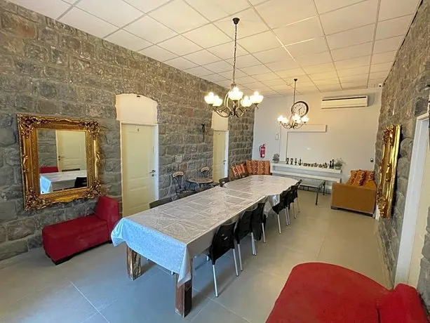 Villa Roca - Image 1