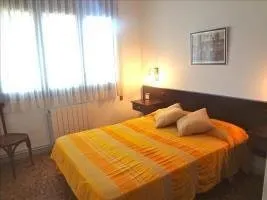 3 Bedroom Villa Arbrells Sleeps 6 - Image 1