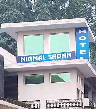 Hotel Nirmal Sadan - Image 1