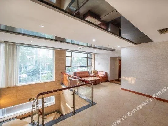 Star Continental Business Hotel - Image 1
