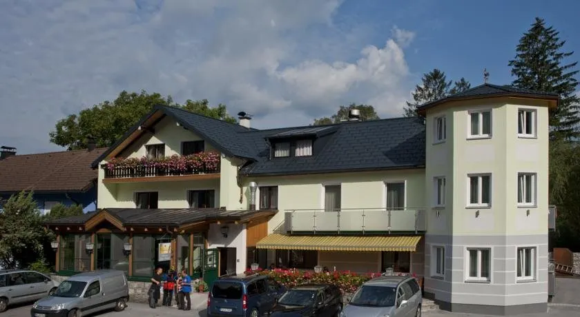 Gasthaus Pension zur Nixe - Image 1