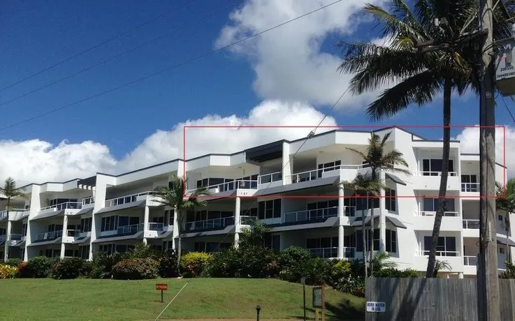 Ulysses Beachfront Penthouse 13 - Image 1