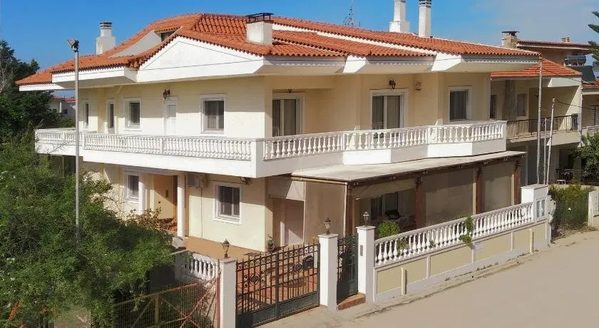 Villa Elegant - Image 1