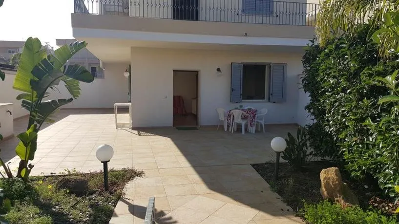 Appartamenti Lido San Giovanni - Image 1