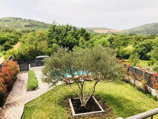 Casa Rosa Sibenik - Image 1