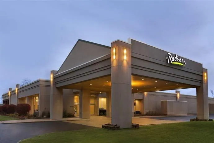 Delta Hotels by Marriott Detroit Metro Airport - Image 1