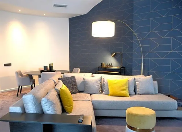 Radisson Blu Palace Spa - Image 1