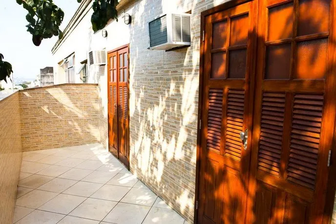 Orange Hostel - Image 1