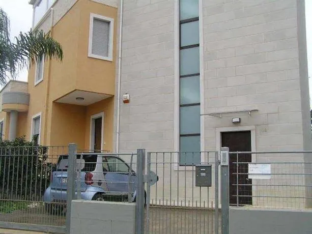 Marilyn Suite - Image 1
