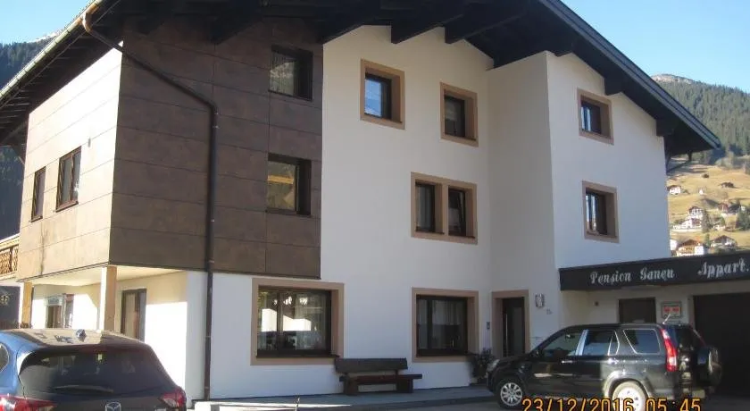 Haus Ganeu - Image 1
