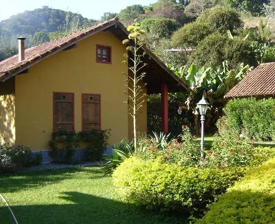 Sainte Monique Chalés - Image 1