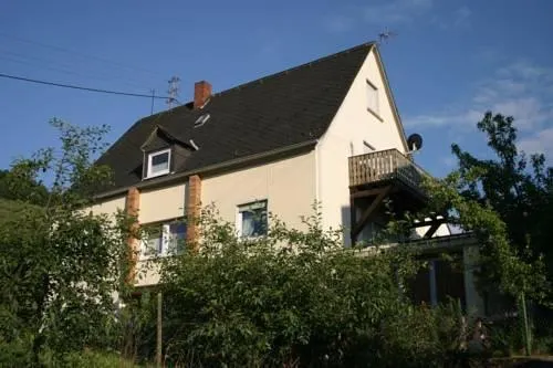 Ferienweingut Rainer Hirschen - Image 1
