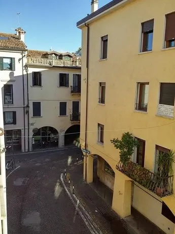 Casa Piazza del Santo - Image 1