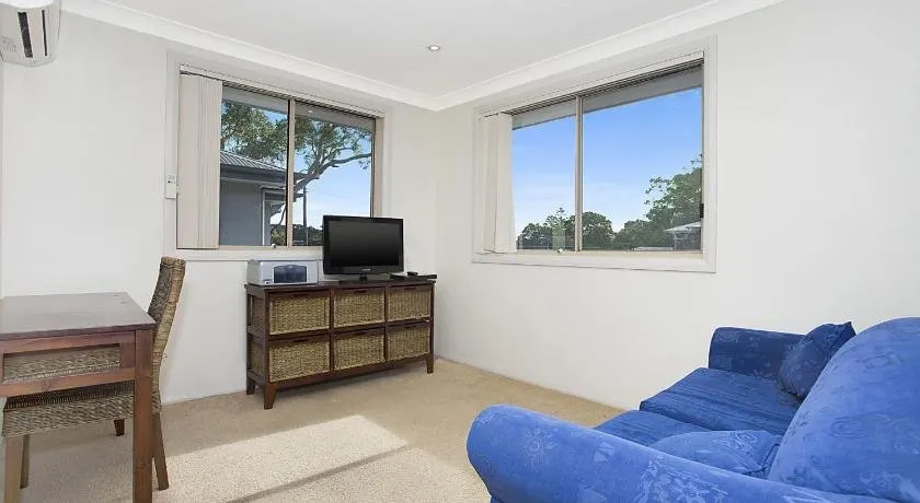 Harmony House - Bateau Bay, NSW - Image 1
