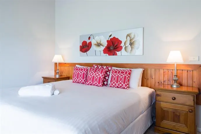 Hermitage Hideaway - Image 1