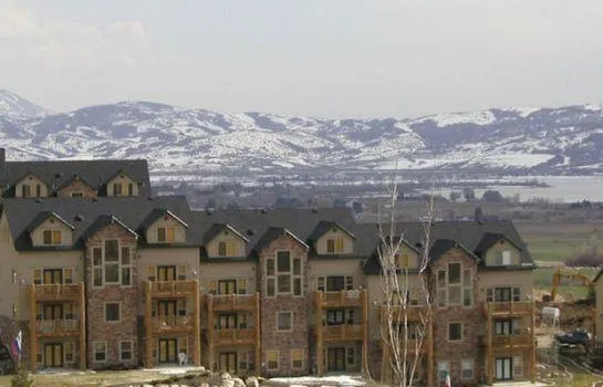 Moose Hollow Luxury Condominiums - Image 1