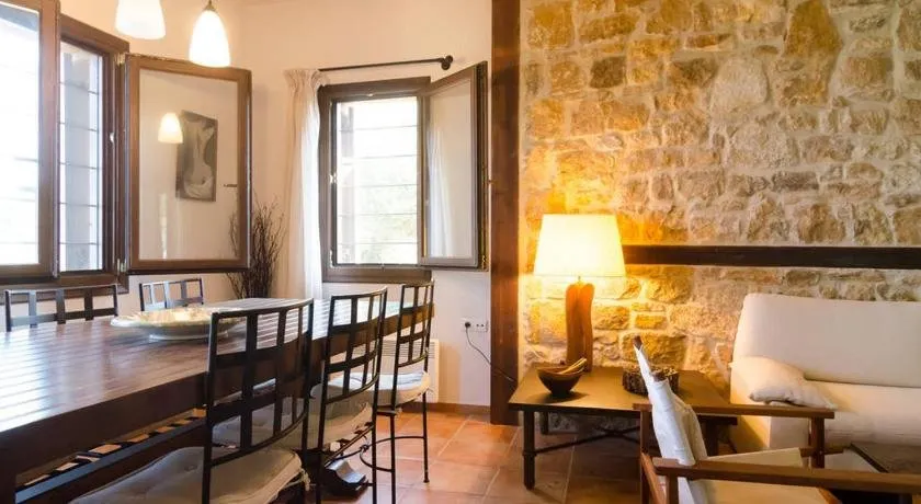 Stone-Home Living - Image 1