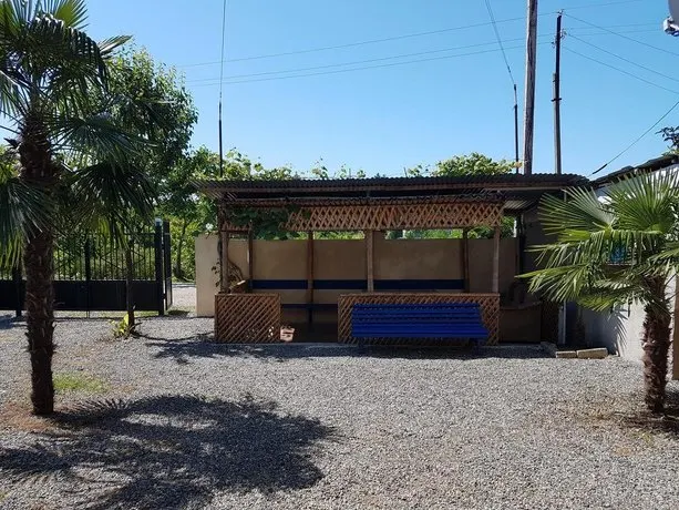 Guest House Nika - Image 1