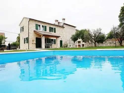 Villa Ulika & Mendula Barat Complex 112 - Image 1