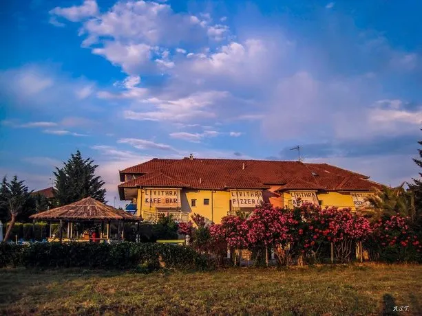 Hotel Livithra - Image 1