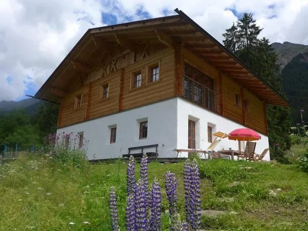 Lettn Hausl - Image 1