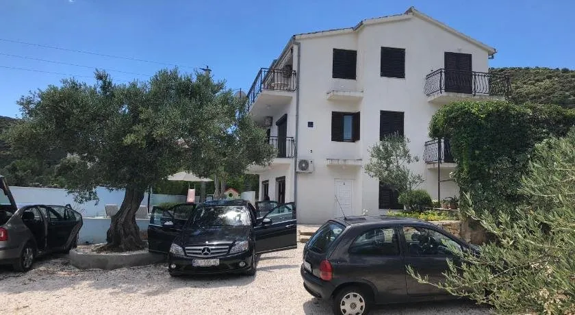 Apartmani Orosnjak - Image 1