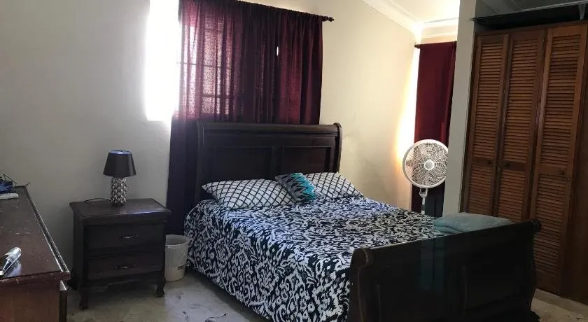 3 bedroom, 2 baths, best location in Santiago - Image 1