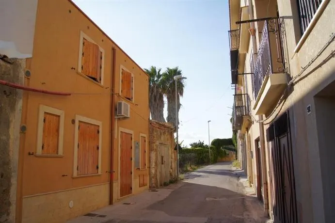 La Casa dell'Arco - Image 1
