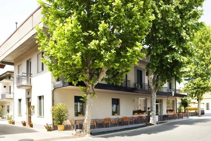Hotel Sorriso - Image 1
