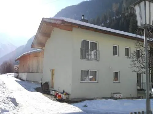 Haus Haueis - Image 1
