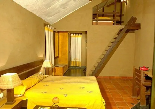 Hotel Kanha - Image 1