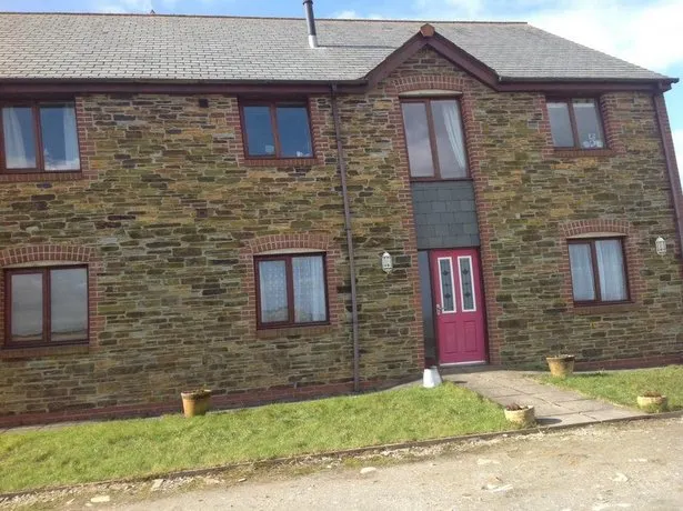 Tregatherall Lodge - Image 1