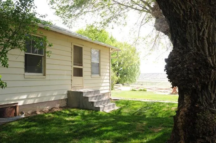 Bryce Way Retreat - Image 1