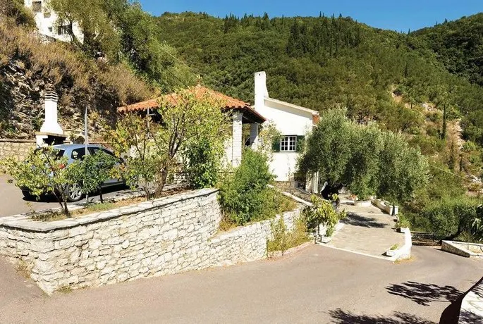 Villa Kaminaki Panorama with private pool - Image 1