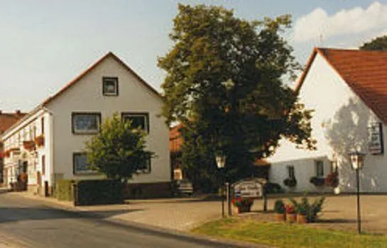 Zur Linde Gasthaus - Image 1