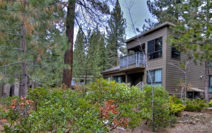 Modern Incline Village Condo - Image 1