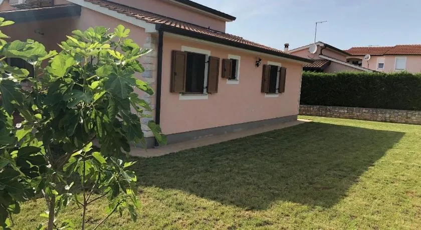 Villa Daisy - Image 1