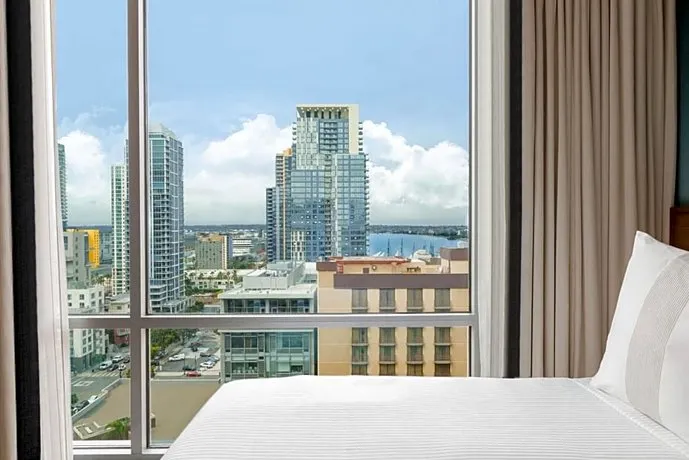 Carte Hotel San Diego Downtown Curio Collection By Hilton - Image 1