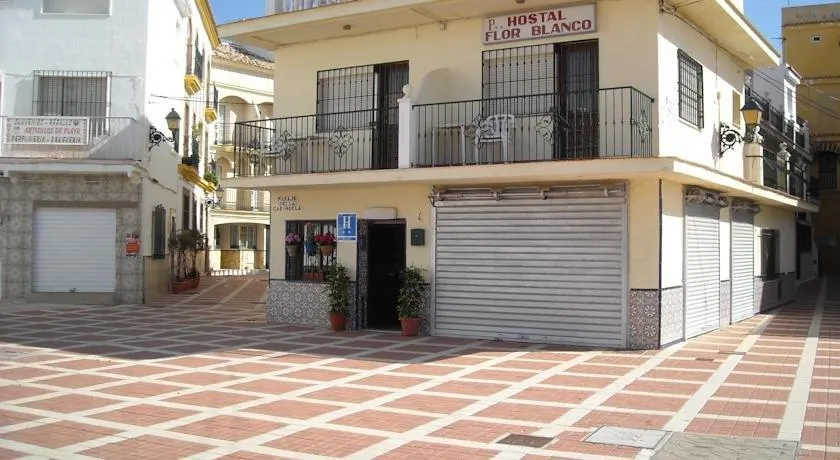 Hostal Flor Blanco - Image 1